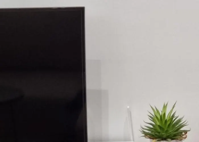 Apartment Alle's Komuna Parisit Lux