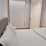 Apartment Alle's Komuna Parisit Lux
