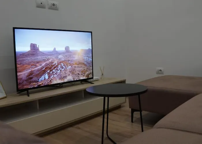 Alle's Komuna Parisit Lux Apartamento Tirana