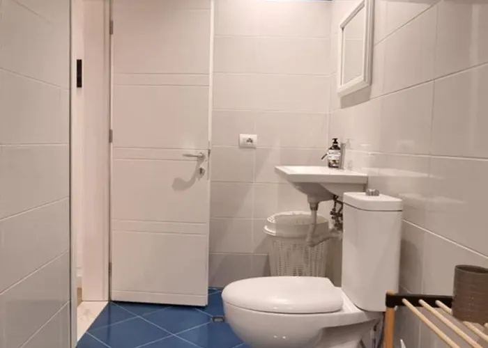 Alle's Komuna Parisit Lux * 티라나